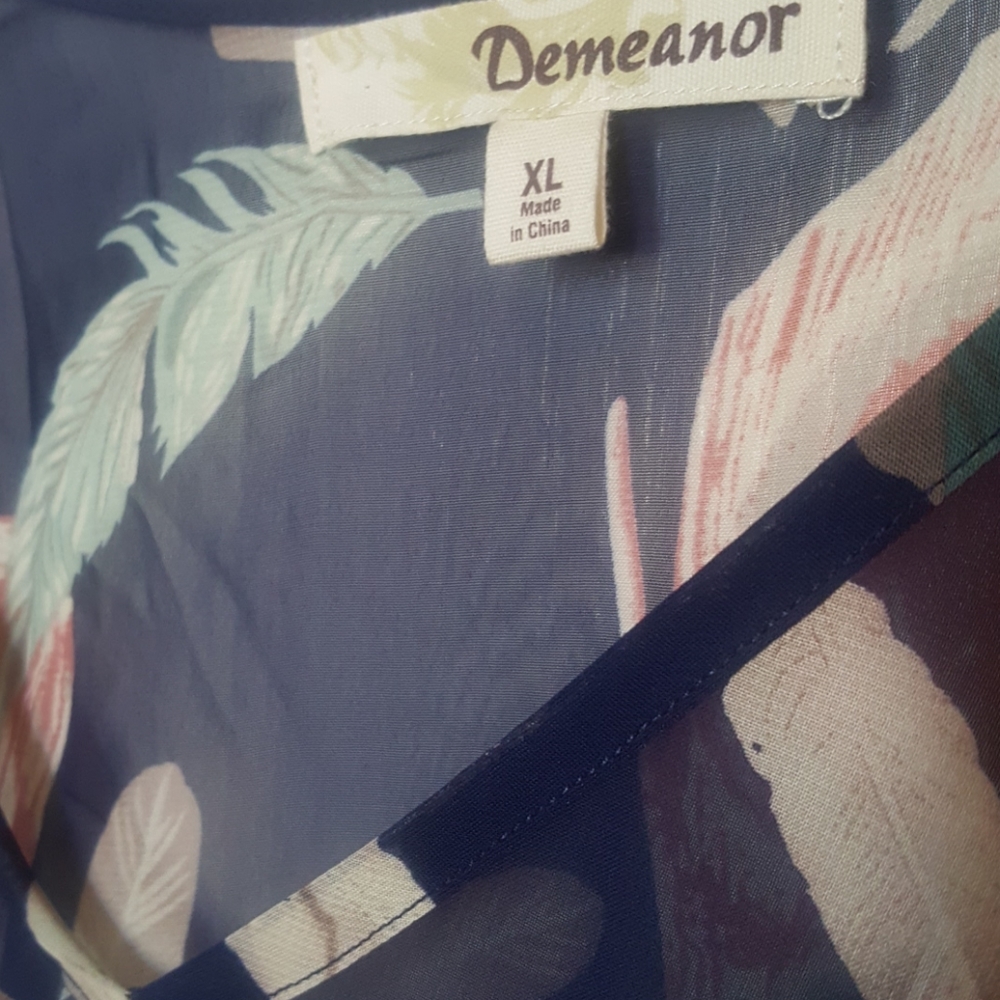Demeanor Top - Picture 6 of 8
